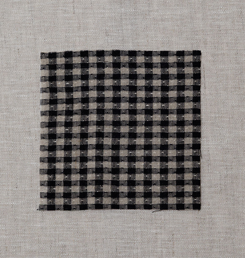 Thumbnail: Gingham Slub Linen Black 150gsm