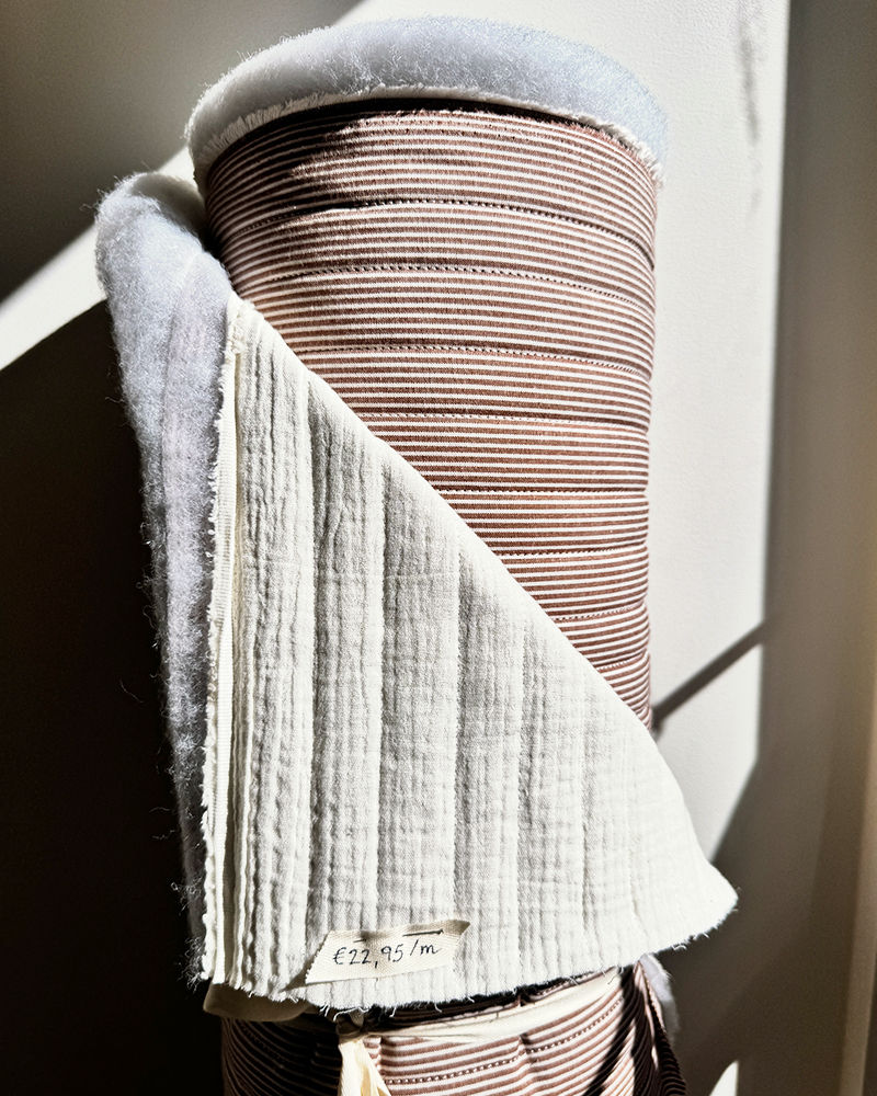 Brown + Ecru Matelassé Double Gauze Stripe