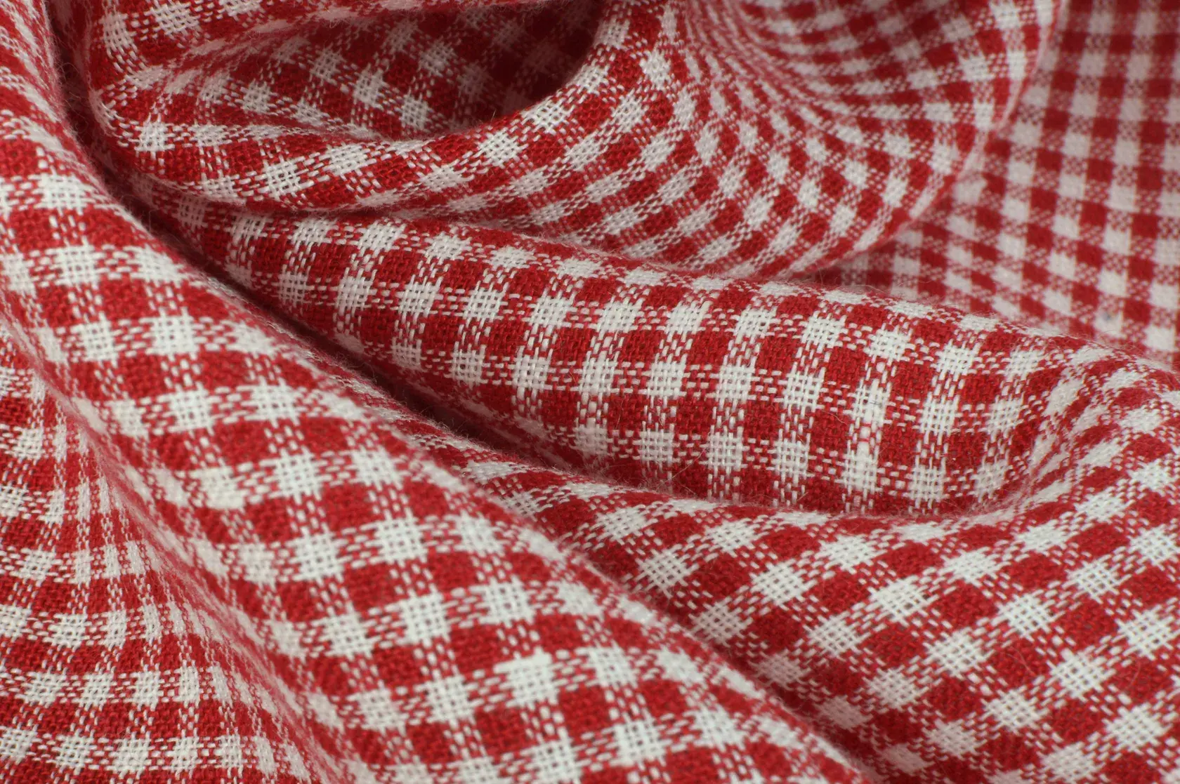European Washed Red Mini Check Linen