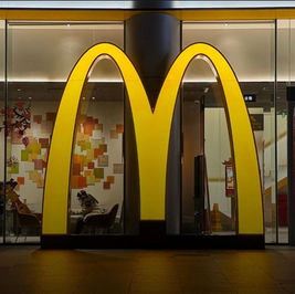 McDonald’s Prepares Launch of Refreshers and Crafted Sodas to Expand Beverage Appeal