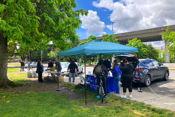 Max's Mission Jackson County team performs low-barrier outreach at Hawthorne Park in Medford.