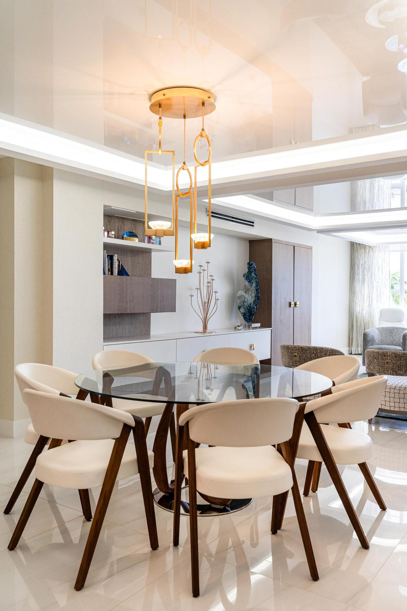 5005 Collins Ave, Miami Beach, FL 33140, USA-20.jpg