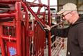 Thumbnail: CATTLEMASTER SERIES 3 SQUEEZE CHUTE W/ AUTOMATIC HEAD GATE
