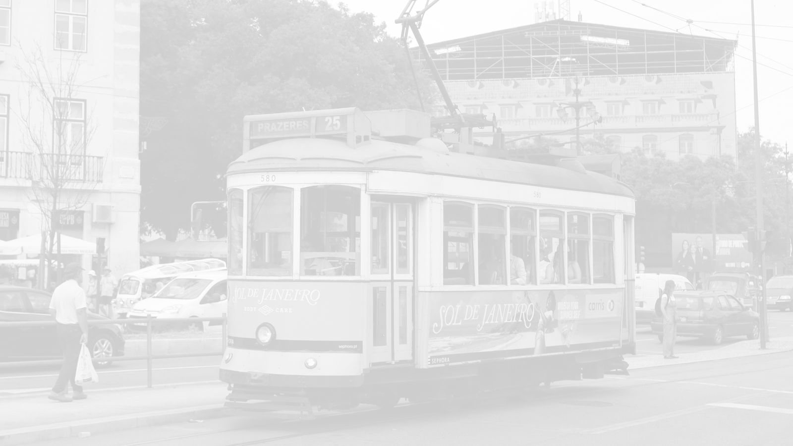 Elétricos 25 e 28 com alterações
