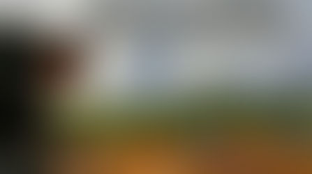 Зи гури бесадоён ибрате гир!