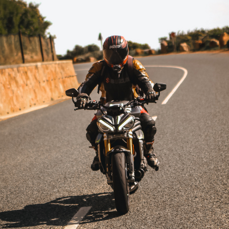 Triumph Speed Triple 1200 RS Review