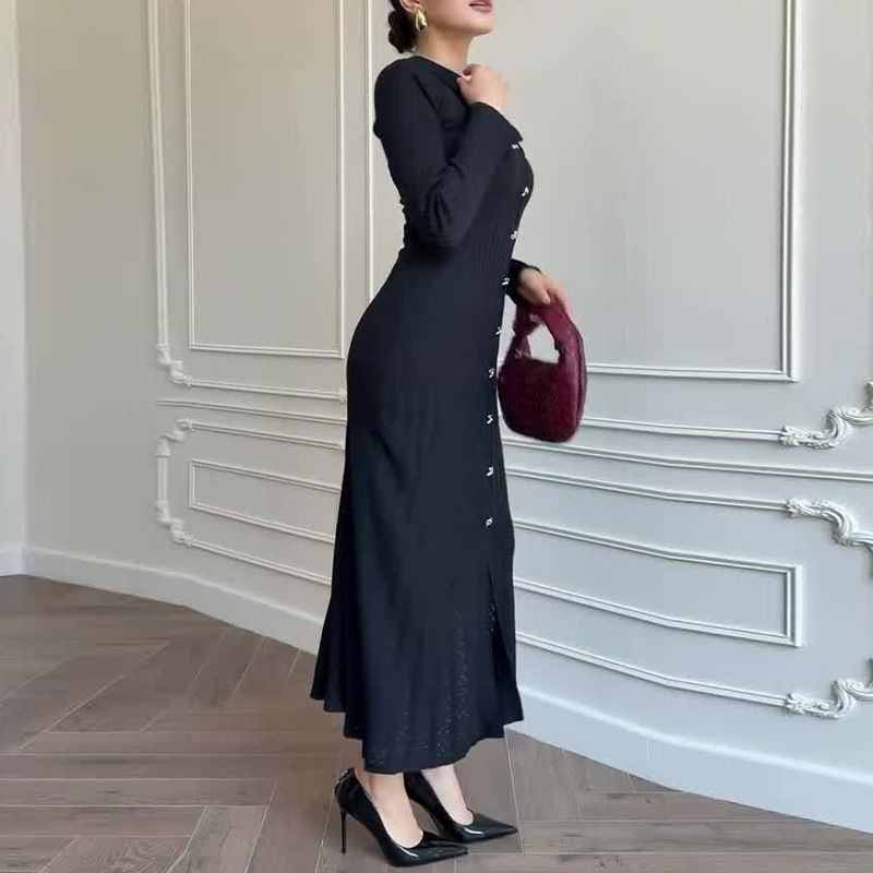 Thumbnail: very high quality  ladies gown