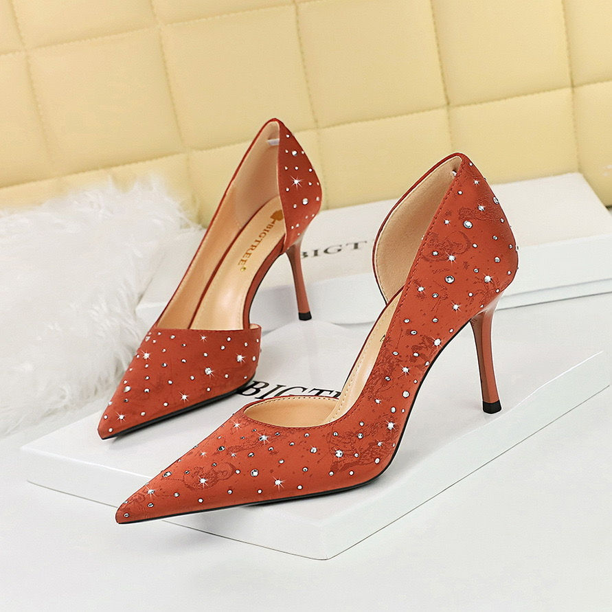 Thumbnail: Rhinestone ladies classy heels 