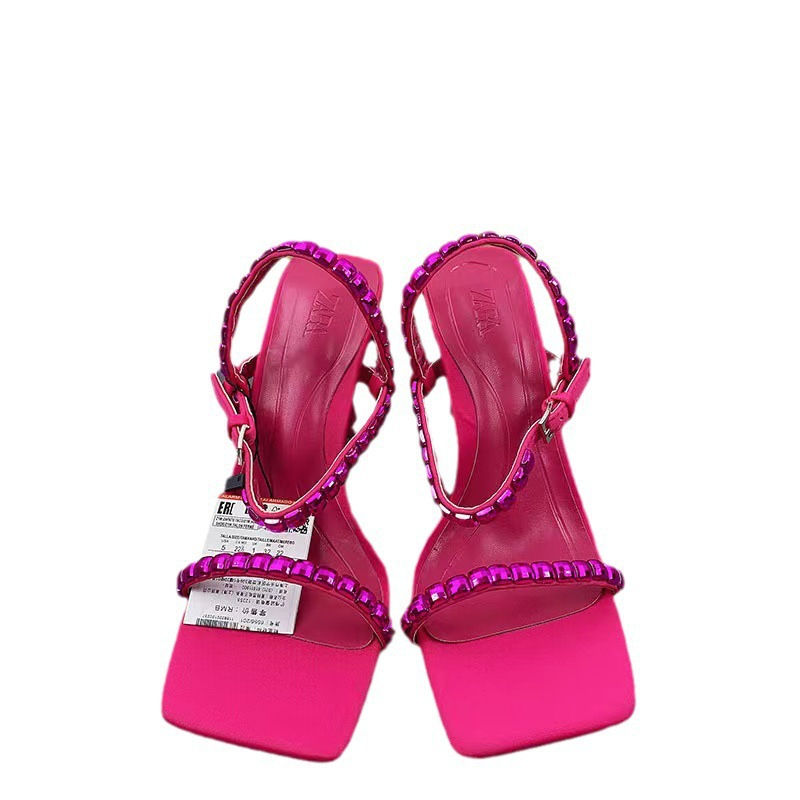 縮圖：Zara heels with box