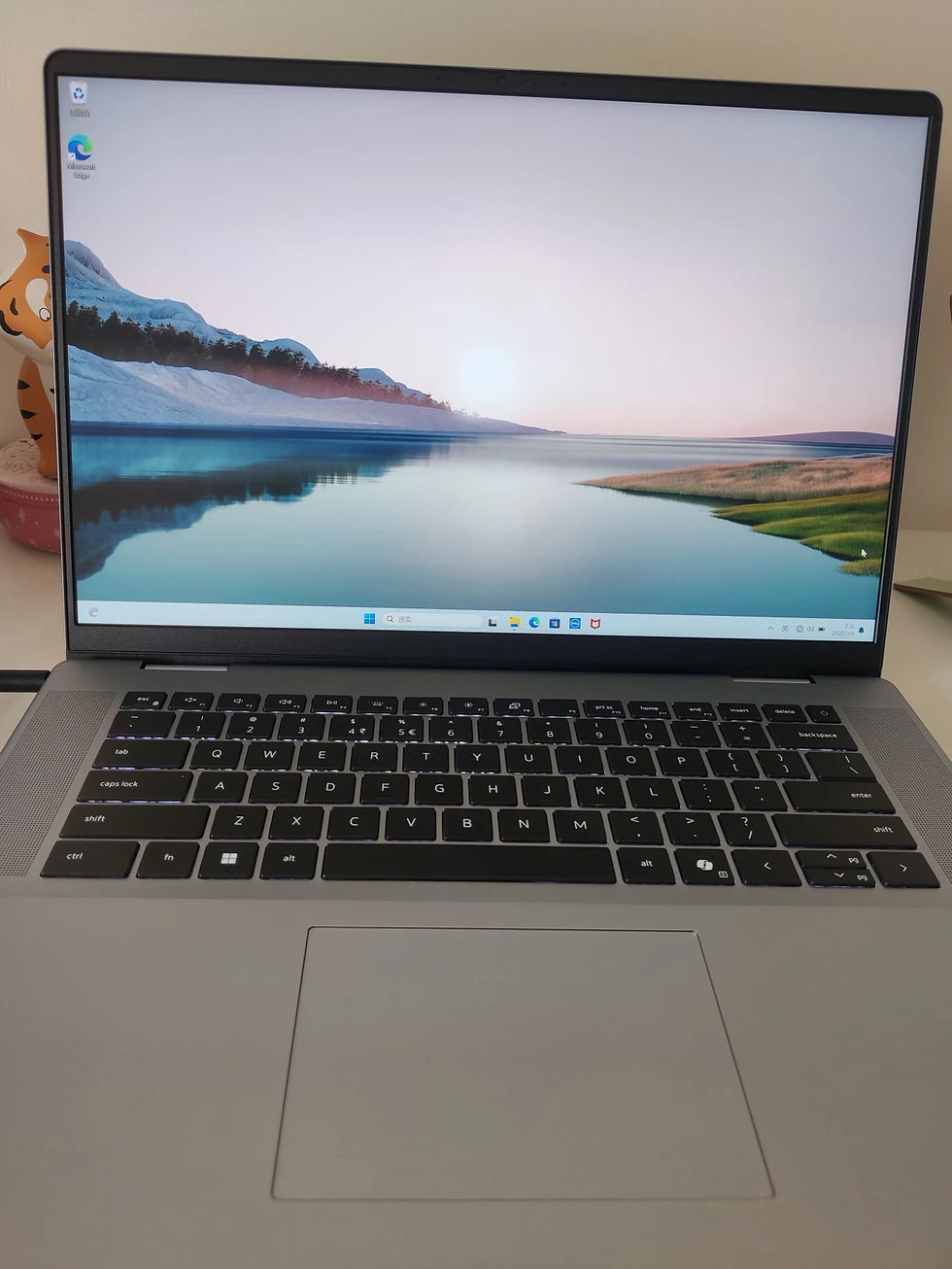 Thumbnail: Dell / Dell Core Video Office Ultra-light Portable Business Quad-core