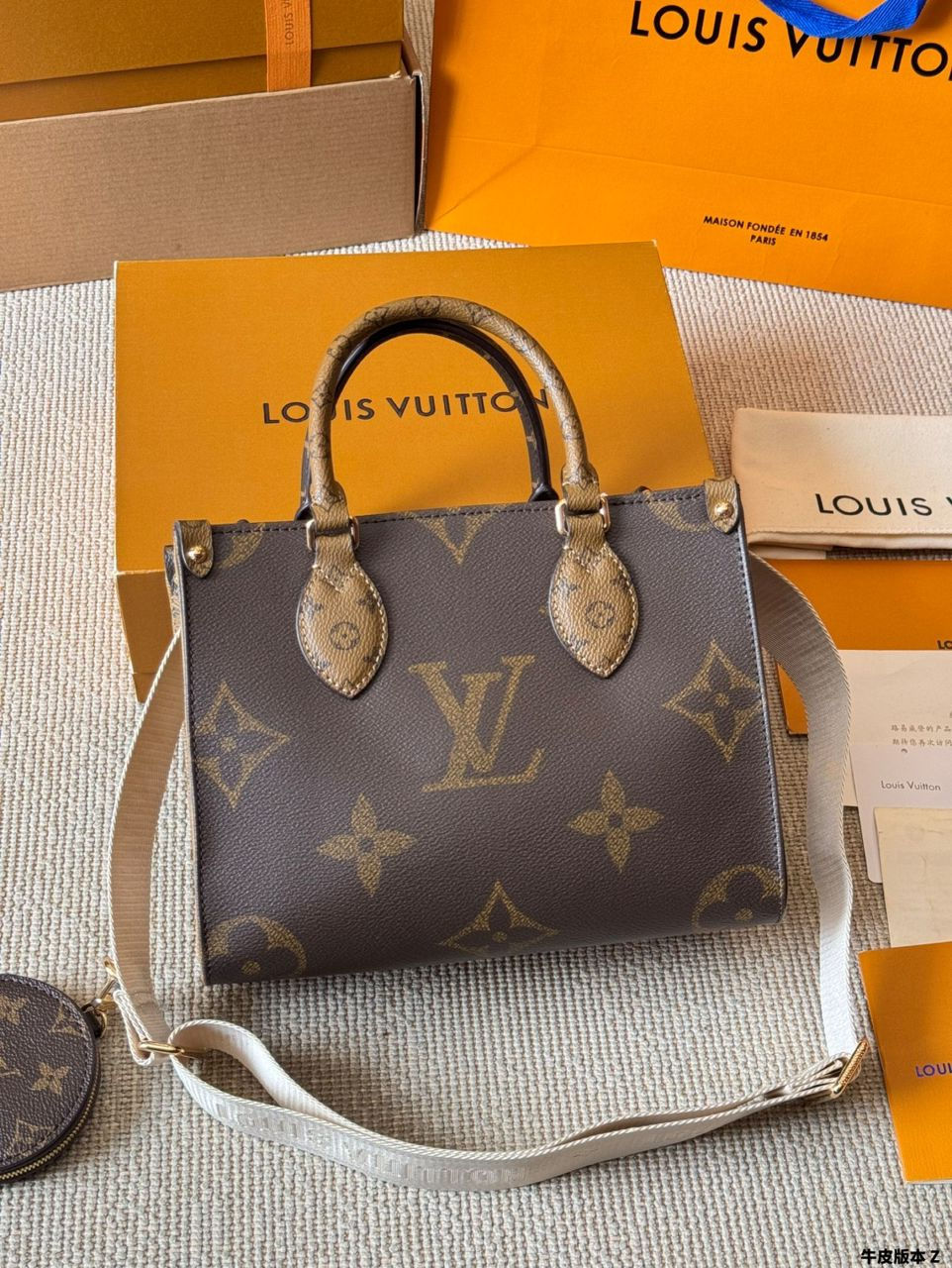 Thumbnail: very high quality  LOUIS VUITTON bag fully boxed