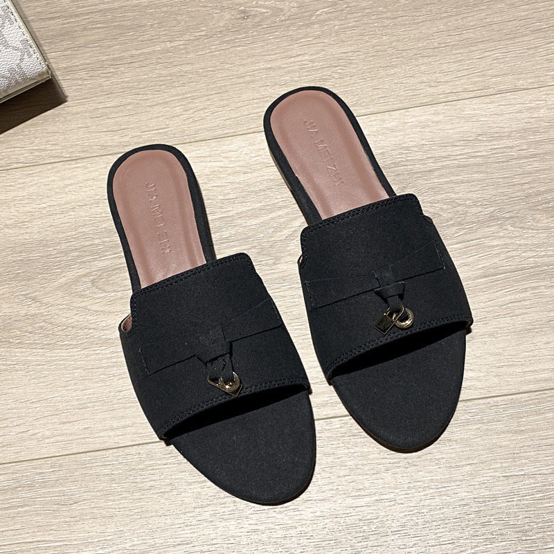 Thumbnail: flat-bottomed half-slippers lazy open-toe sandals 
