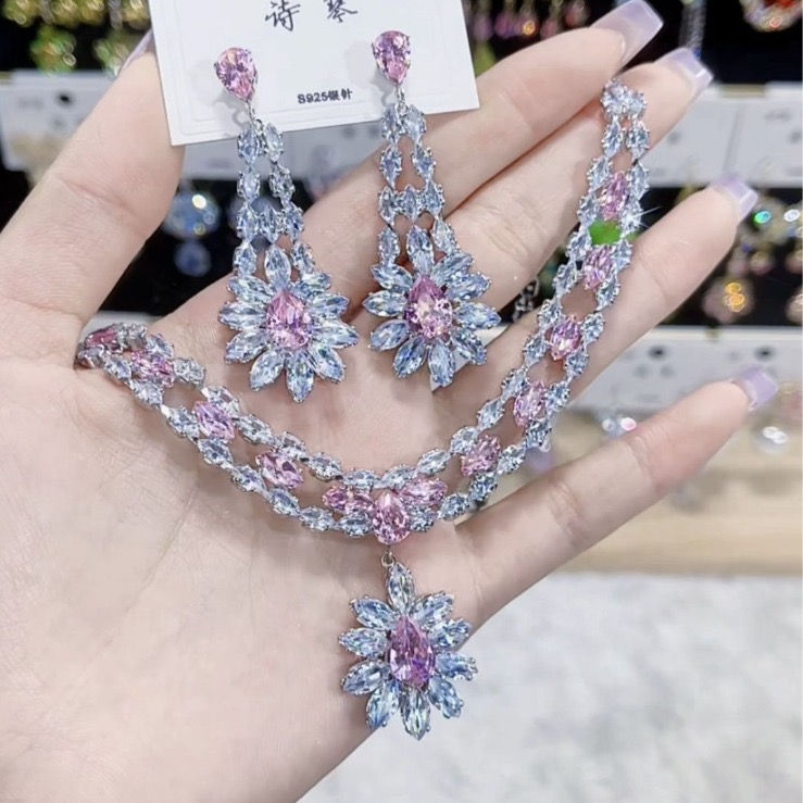 縮圖：Fashion trend zircon luxury necklace earrings set ins live broadcast hot style w