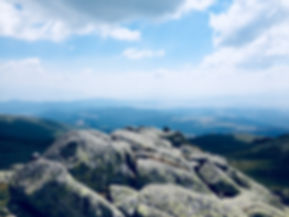 Panoramblick über das Gebirge in Bulgarien