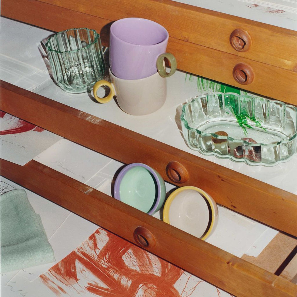 PLAY - Drawer