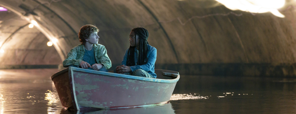 Walker Scobell et Leah Jeffries dans Percy Jackson et les Olympiens© Disney