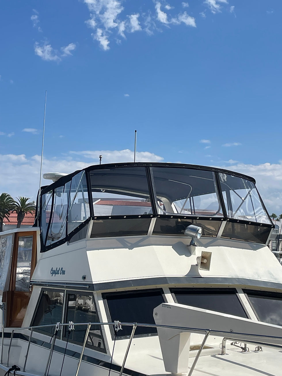 Full aft & upper enclosure