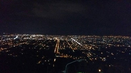 向陽山夜景