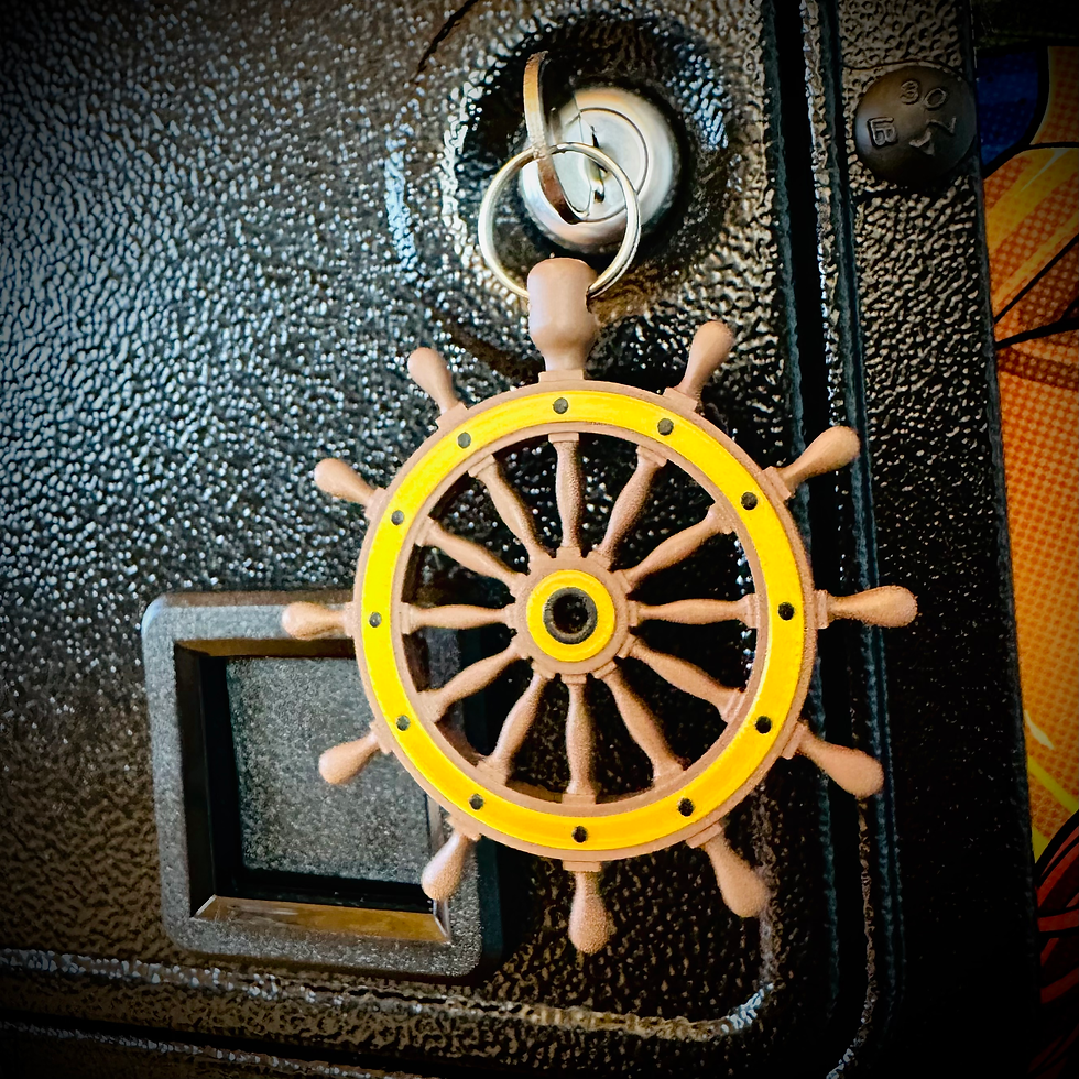 Thumbnail: Ship's wheel Keychain Mod
