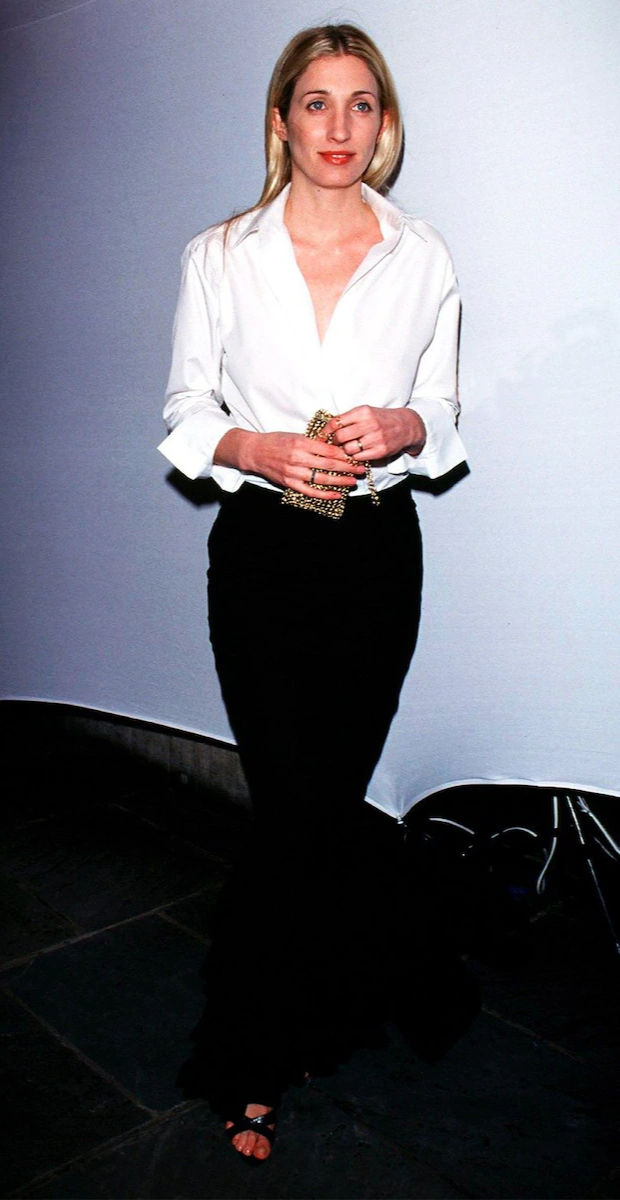 Carolyn Bessette-Kennedy attending a benefit for the Whitney Museum in 1999