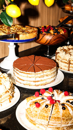 Brique Machine Brings Back Buffet Dining to Paris