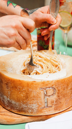 Paris Shows BigLove to Vegetarians