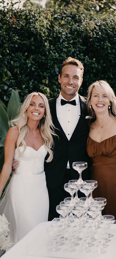 Michelle Shannon Marriage Celebrant at Fig Tree Restaurant Byron Bay