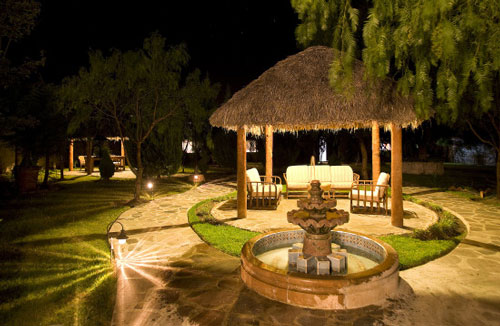 Palapa Exterior