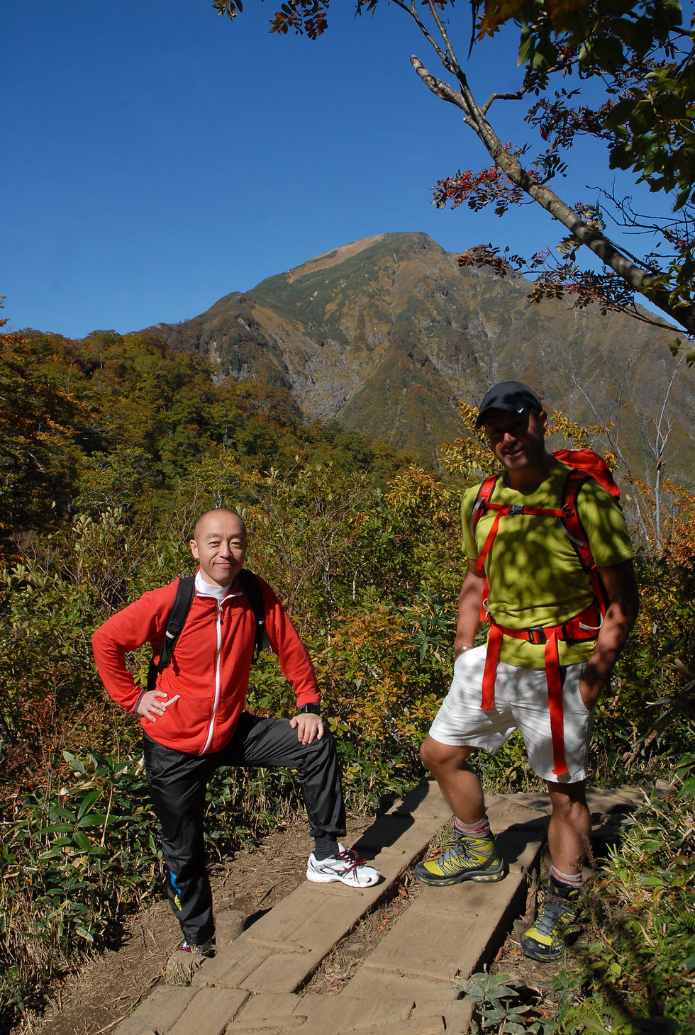 Steve and Kaz with today's goal behind.