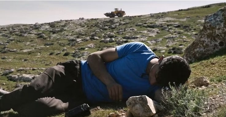 اضغط على الصورة للمشاهدة