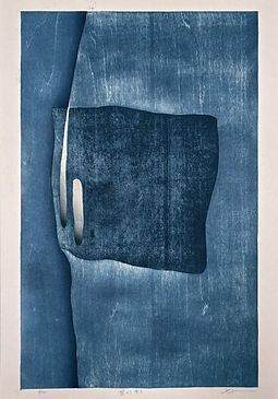 Weight_of_Blue-碧の重さ-ed15-2016-i55×.35.5cm-s61×j39.5cm-scaled.jpg