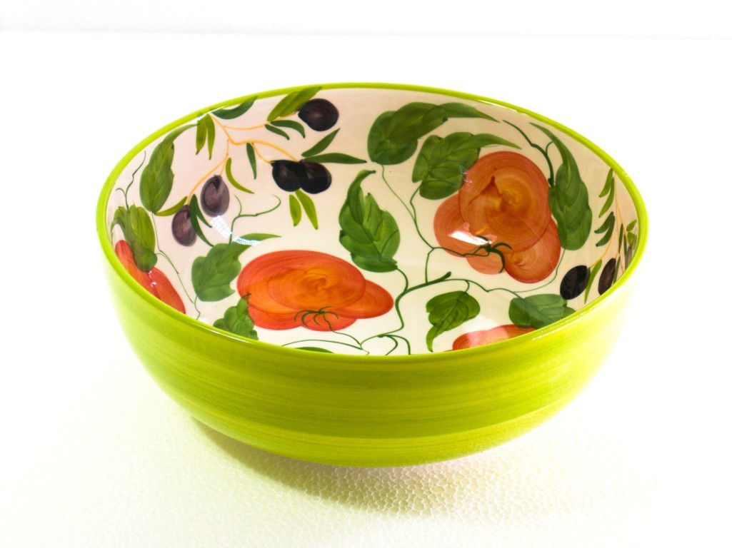 Grand saladier aux tomates bord vert