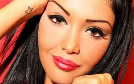 Décryptage : "le phénomène Nabilla"