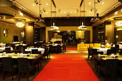 古堡Party餐聽-02-開店-企業識別-餐飲顧問-民宿規劃-專業經理人-平面設計-企劃