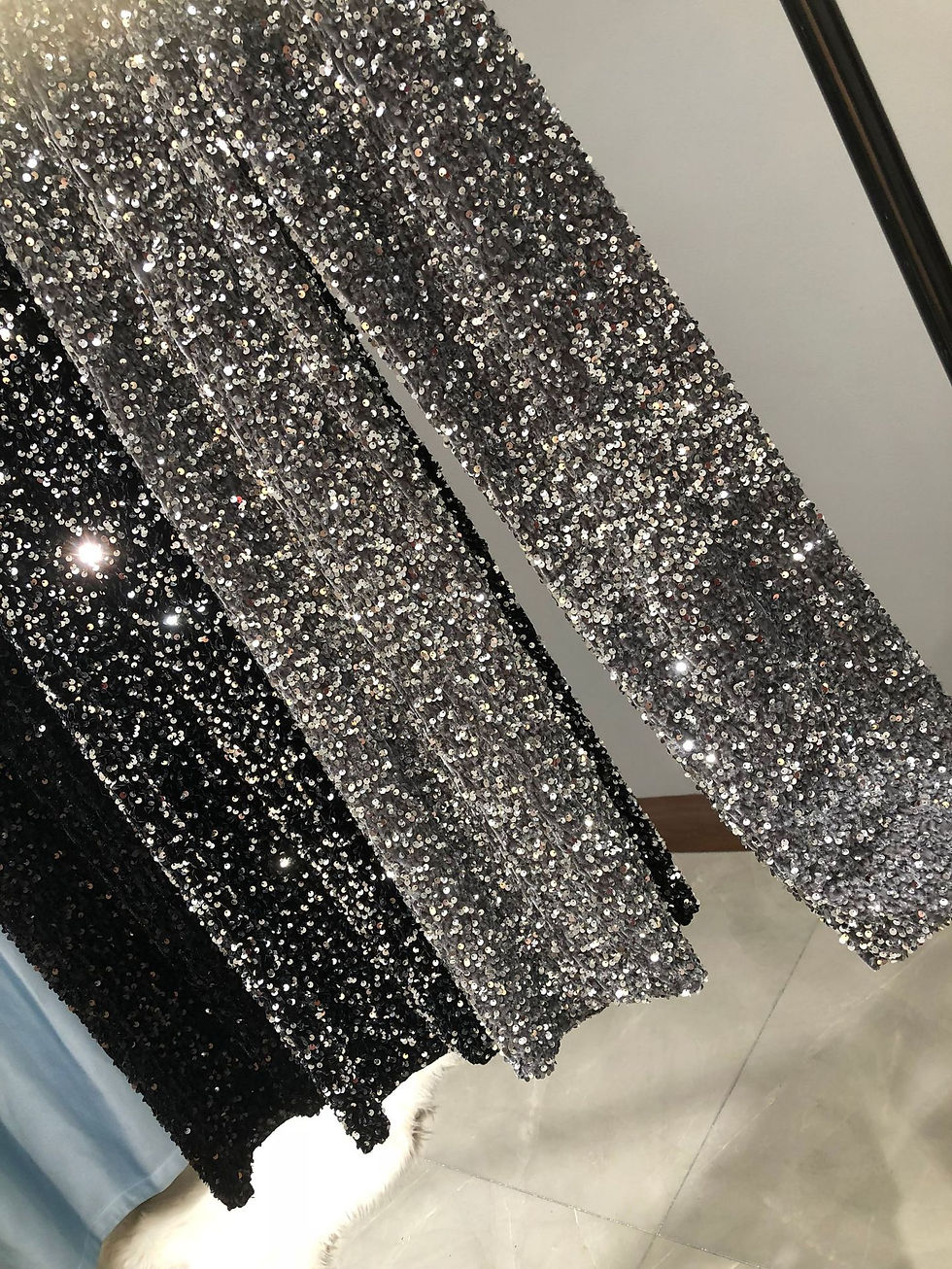 Thumbnail: Autumn and Winter Thickened Korean Velvet Sequin Wide Leg Pants Large Long Leg D