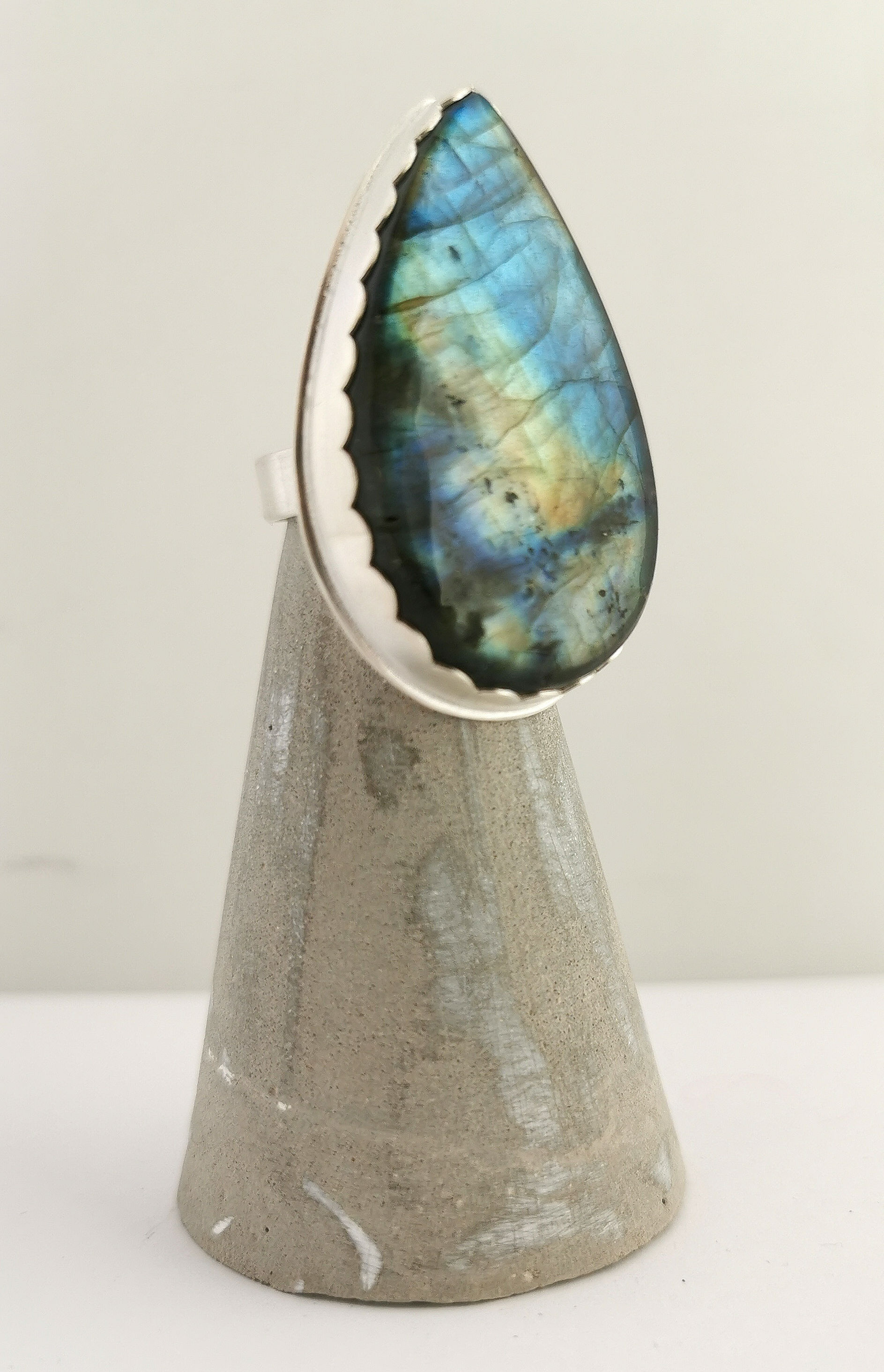 Sterling Silver Labradorite Ring