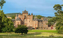 QoR-Venues-Abbotstone-Farmhouse-England-distance.