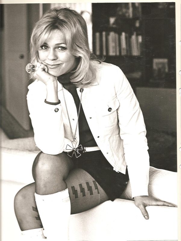 197103 Husmodern 008