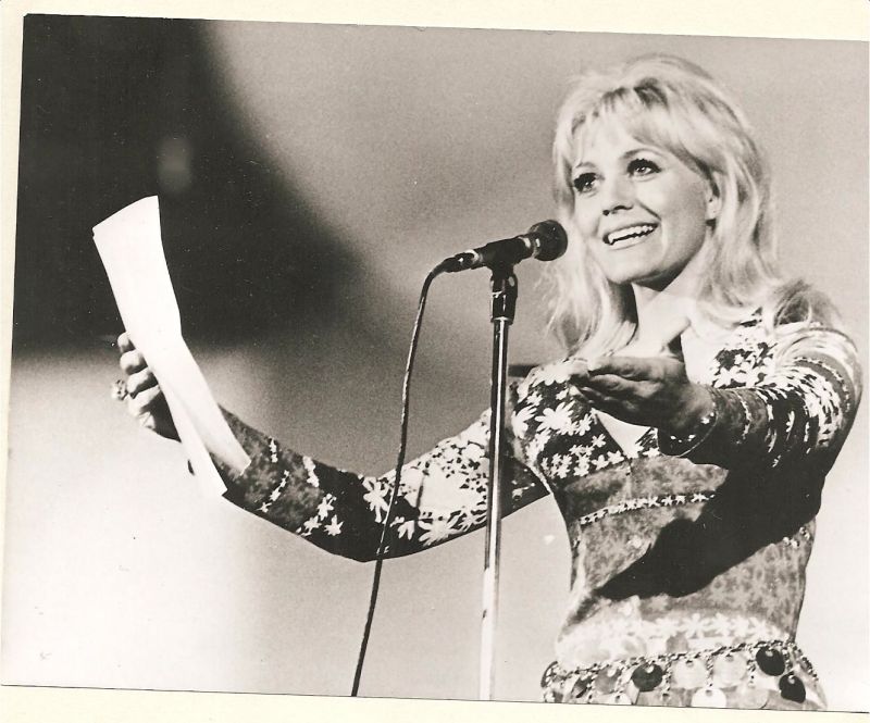 19700511 Invign av bio i Gävle