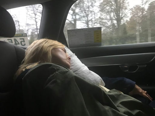 Med Pernilla till Rhodos på hälso- och yoga-resa.
