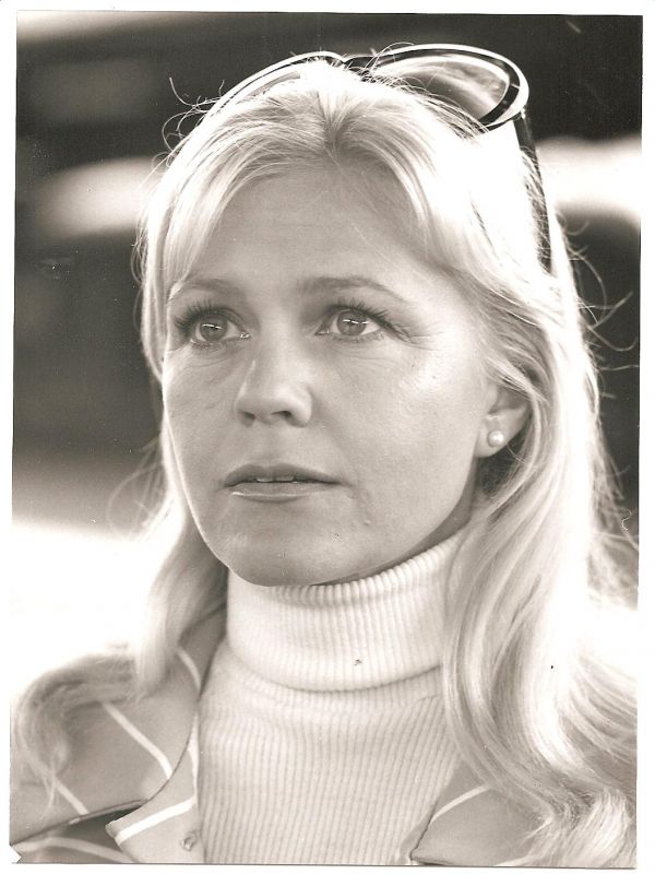 1972 08 Eine geschiedene Frau (12)