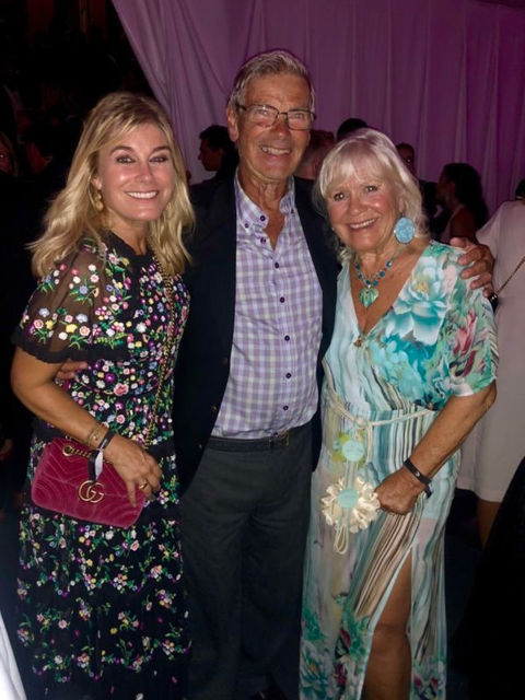 Denna bild har ett alt-attribut som är tomt. Dess filnamn är img_2805-599x800.jpg