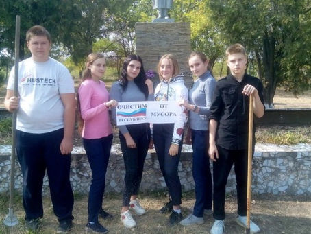 В Семейкинской школе прошла акция «Очистим Республику от мусора»