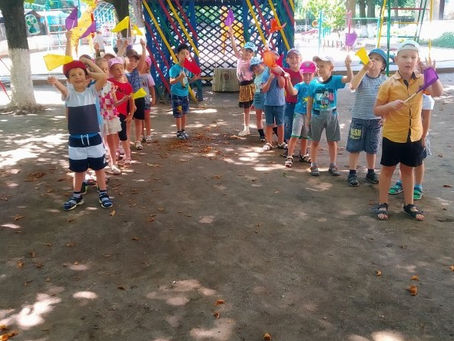 Спортивные забавы на свежем воздухе в «Дюймовочке»