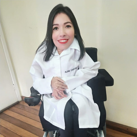 Aline Castro
