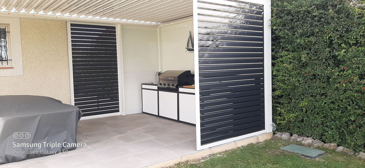 Fermeture d'une pergola