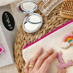 philea_hands_atelier_box_edited_edited_e