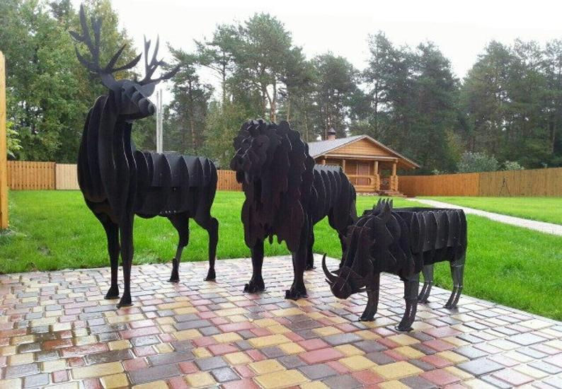 Miniatura: Parrillero/Escultura Alce