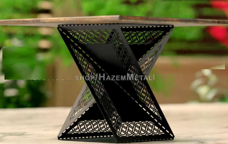 Miniatura: Mesa (o banco) revirada