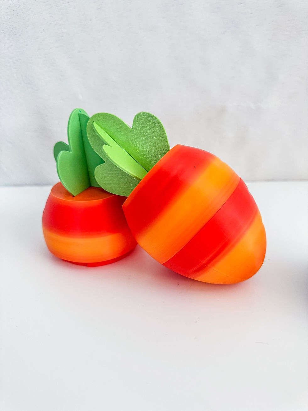 Thumbnail: Carrot Egg | Fidget | 3D Print | Layers in Green